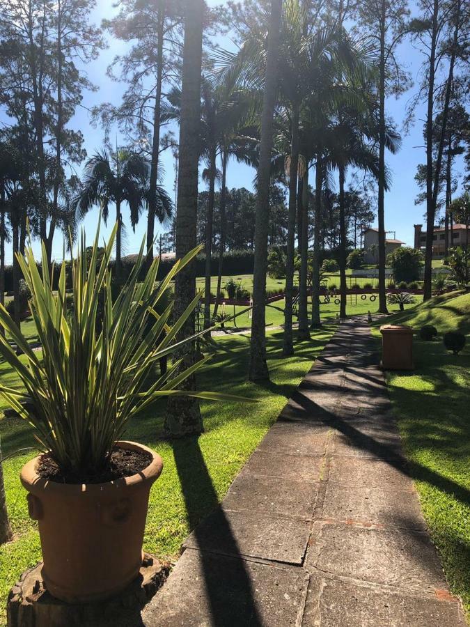 Eduardos Park Hotel Cotia  Bagian luar foto