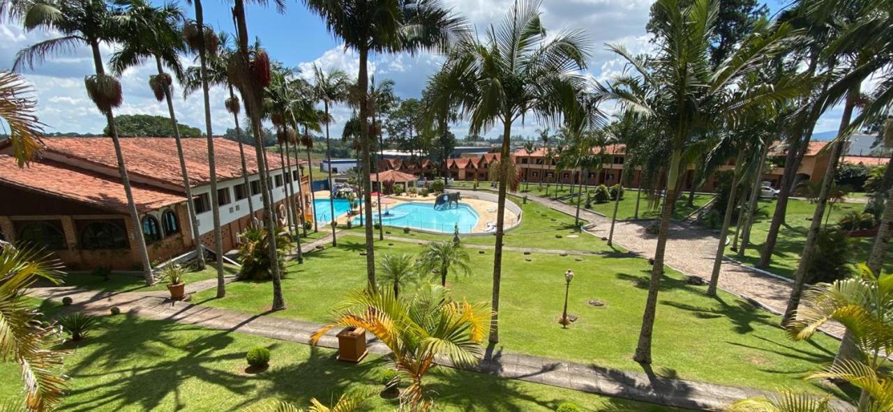 Eduardos Park Hotel Cotia  Bagian luar foto